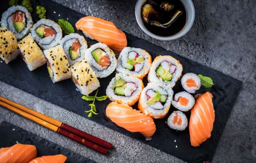 amankah mengonsumsi sushi saat sedang menyusui